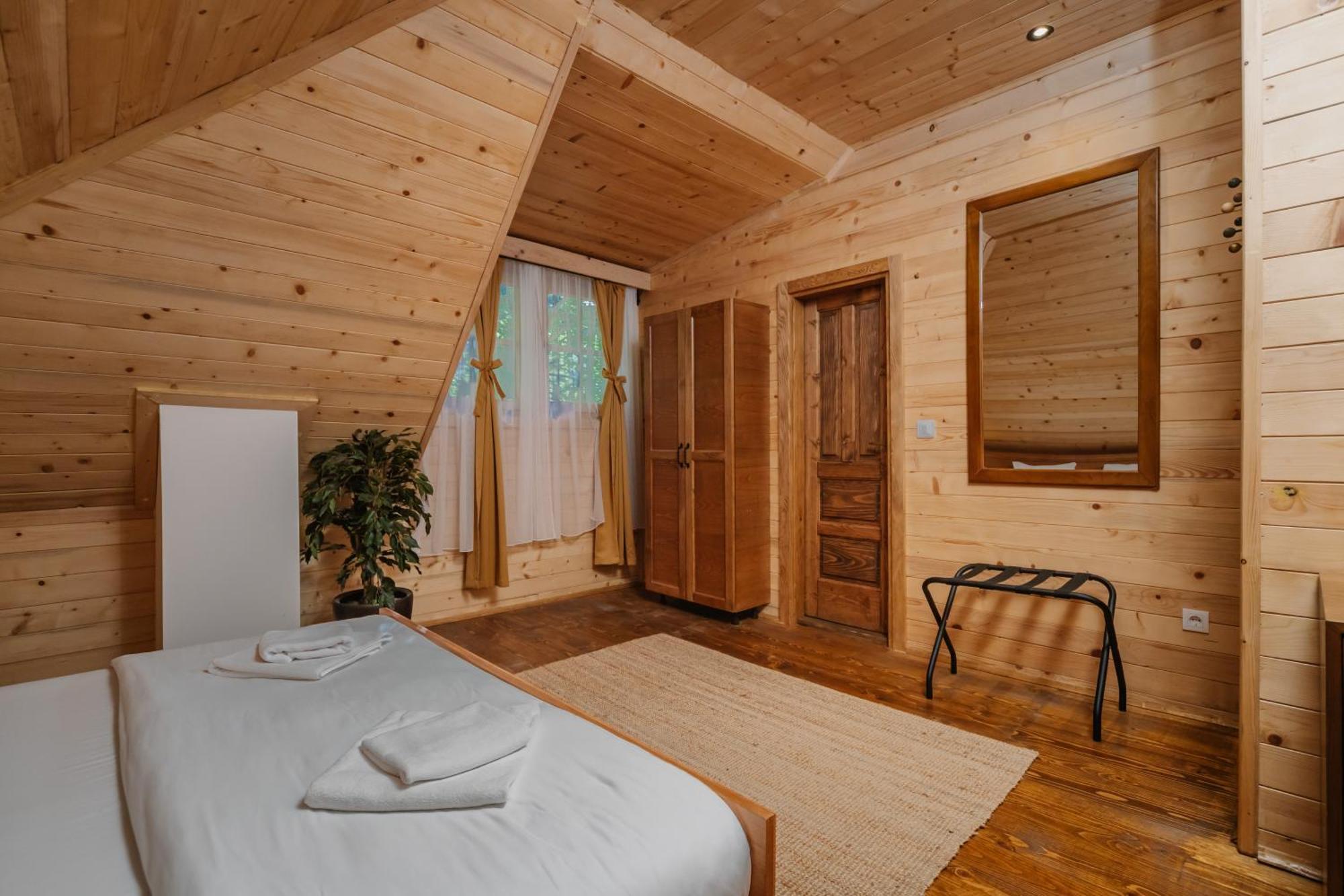 Hotel Porto Tara Žabljak エクステリア 写真