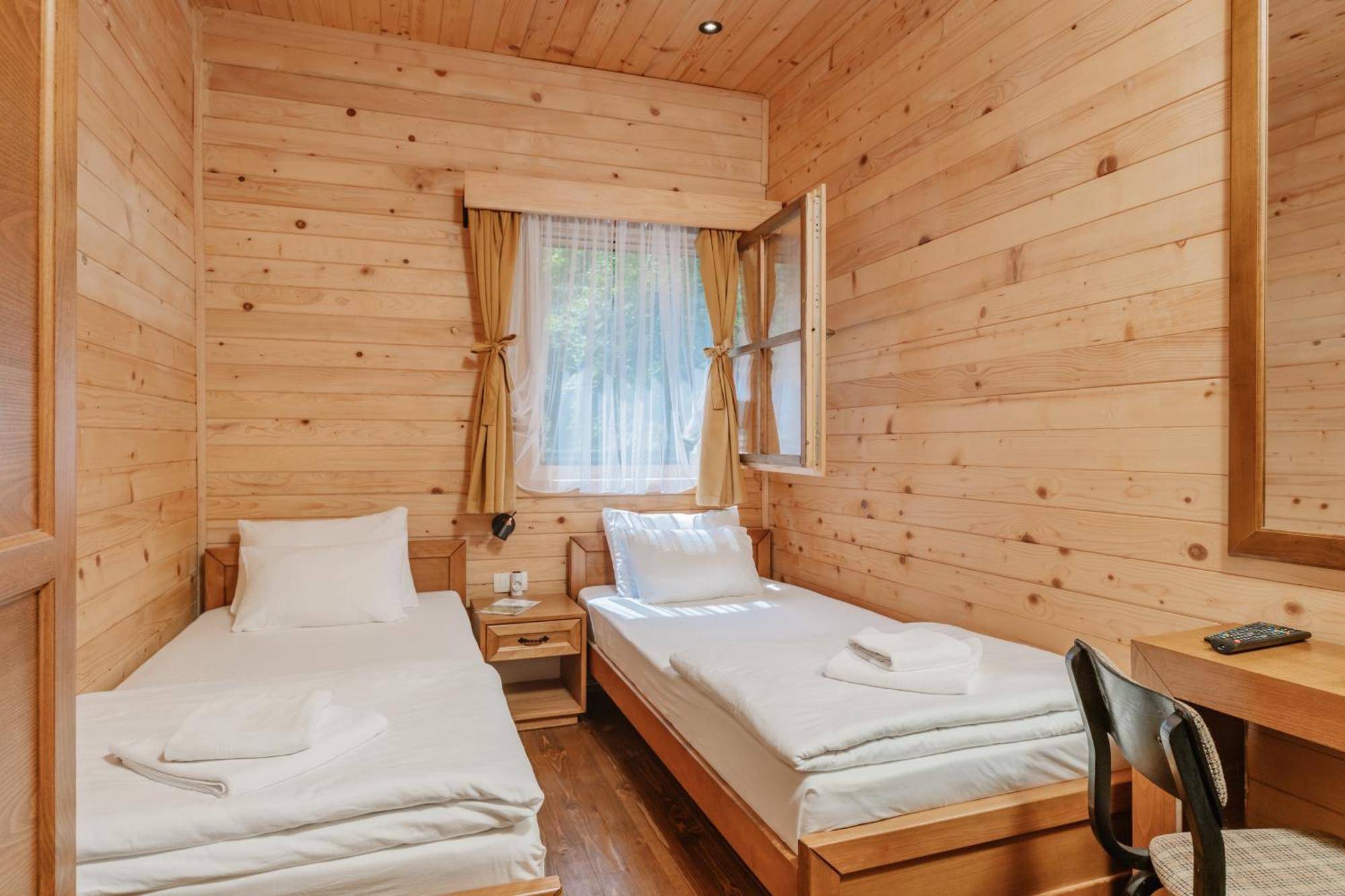 Hotel Porto Tara Žabljak エクステリア 写真