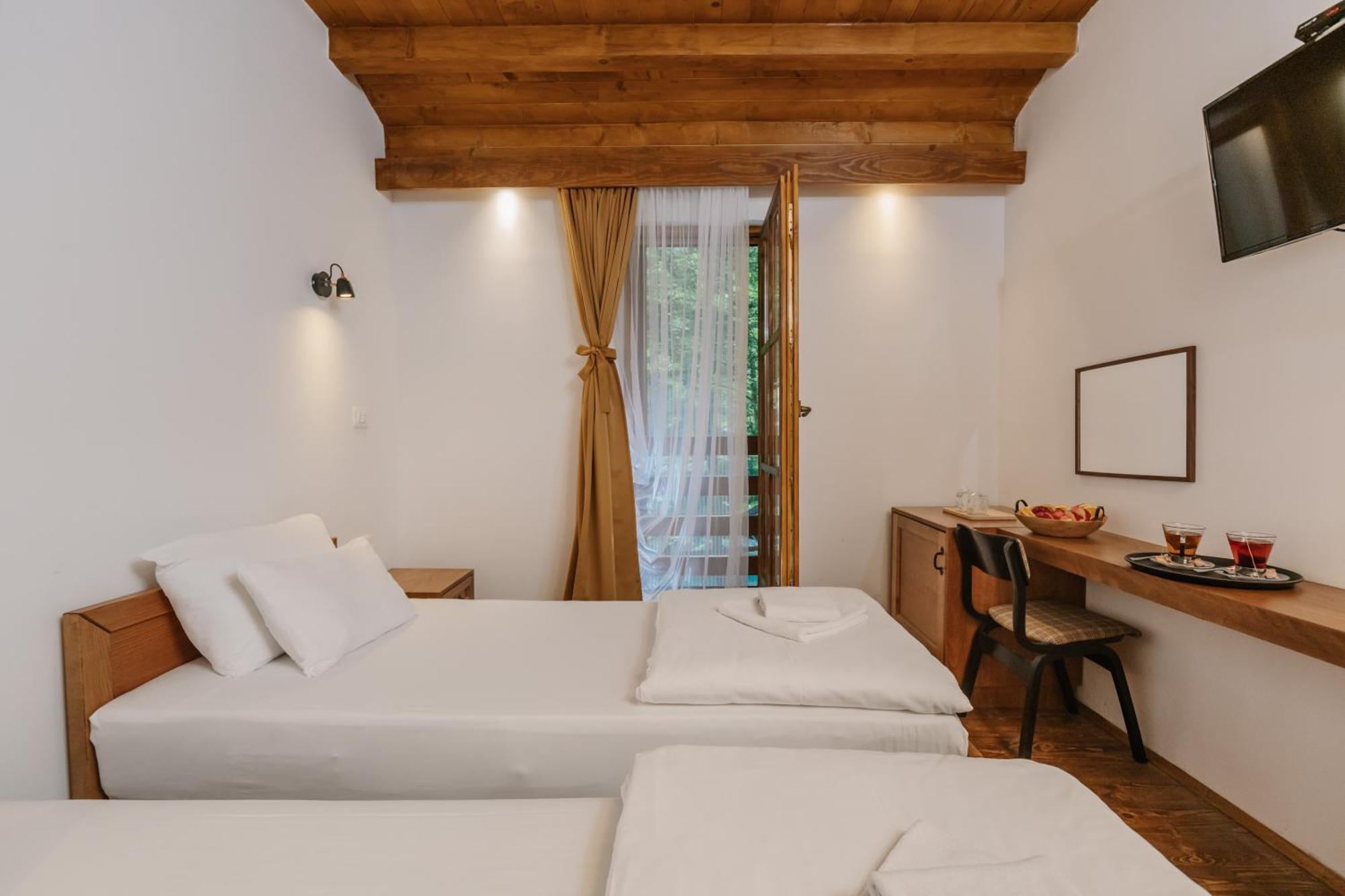 Hotel Porto Tara Žabljak エクステリア 写真
