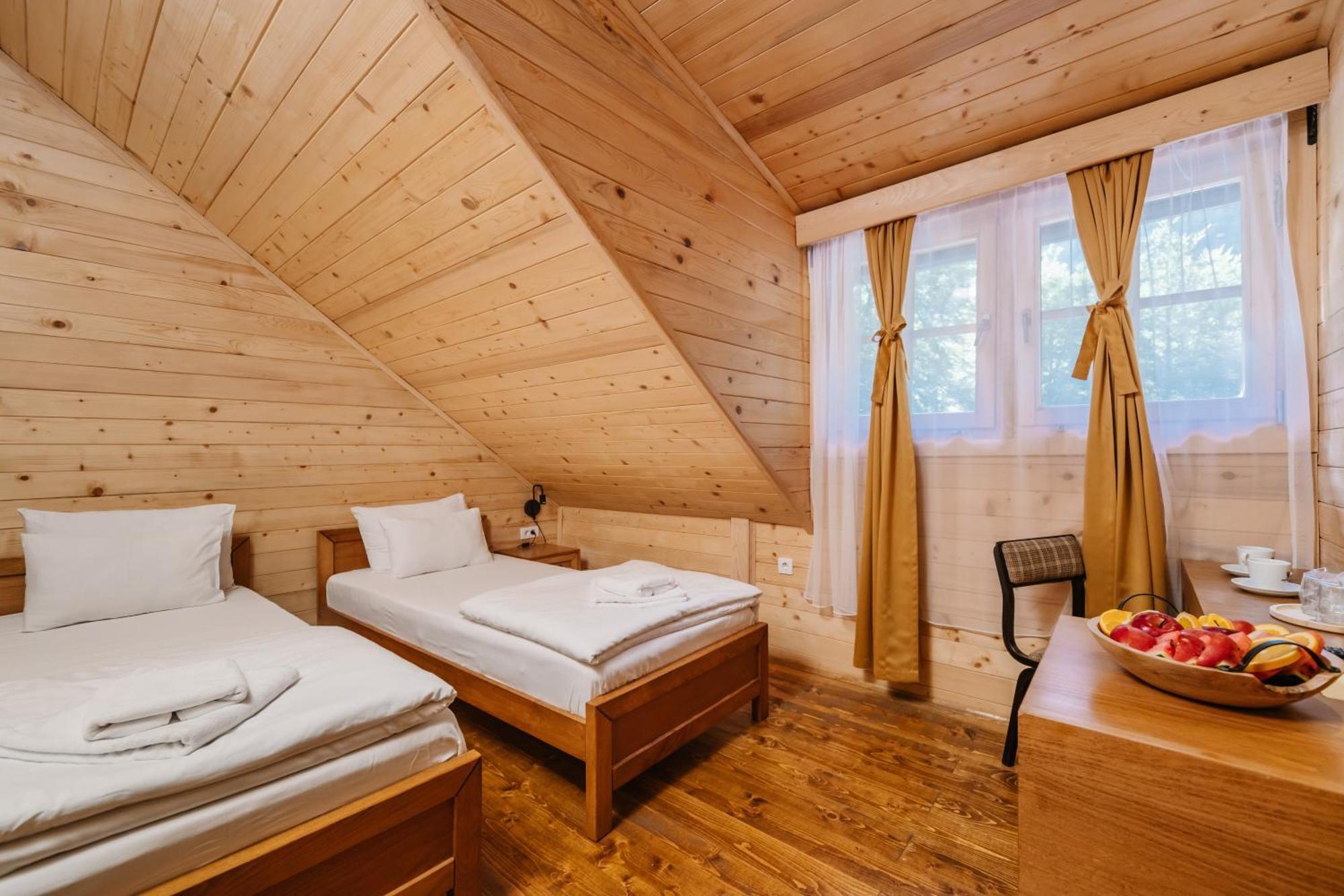 Hotel Porto Tara Žabljak エクステリア 写真